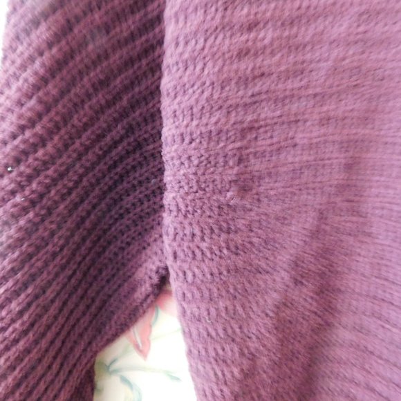 🦅 American Eagle Chenille Batwing Sweater 🍃🌳 - Picture 10 of 10